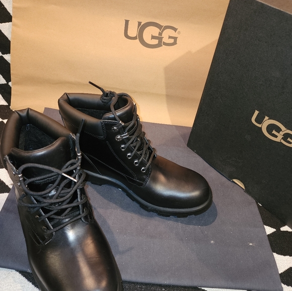 Waterproof boot - Picture 11 of 16